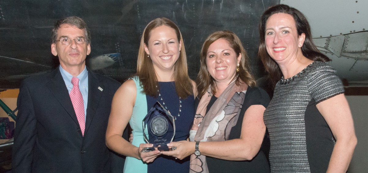 Alison Hoyt Wins Second Annual 2016 Lori Raleigh Award for Emerging Excellence in Hospitality Consulting